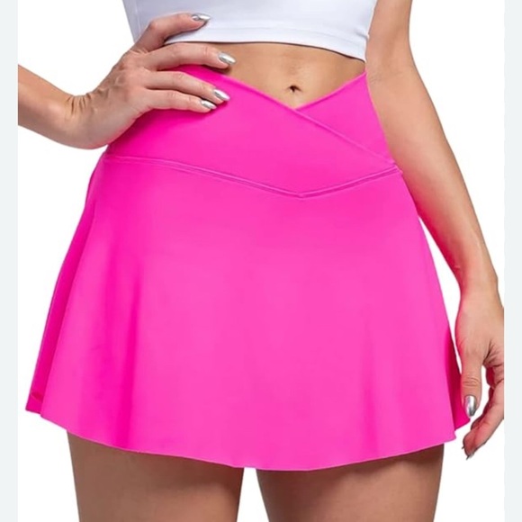 Light Blue Athletic Skirt with Pockets - Picture 3 of 9